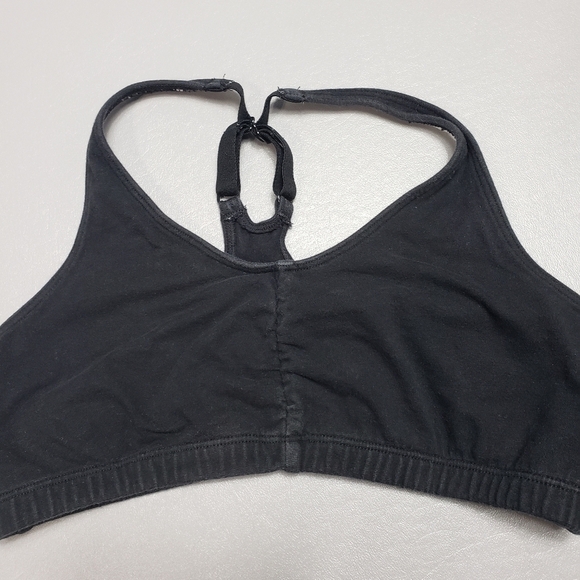 3/$15 Fruit of the loom black bra size 36 - Picture 2 of 7